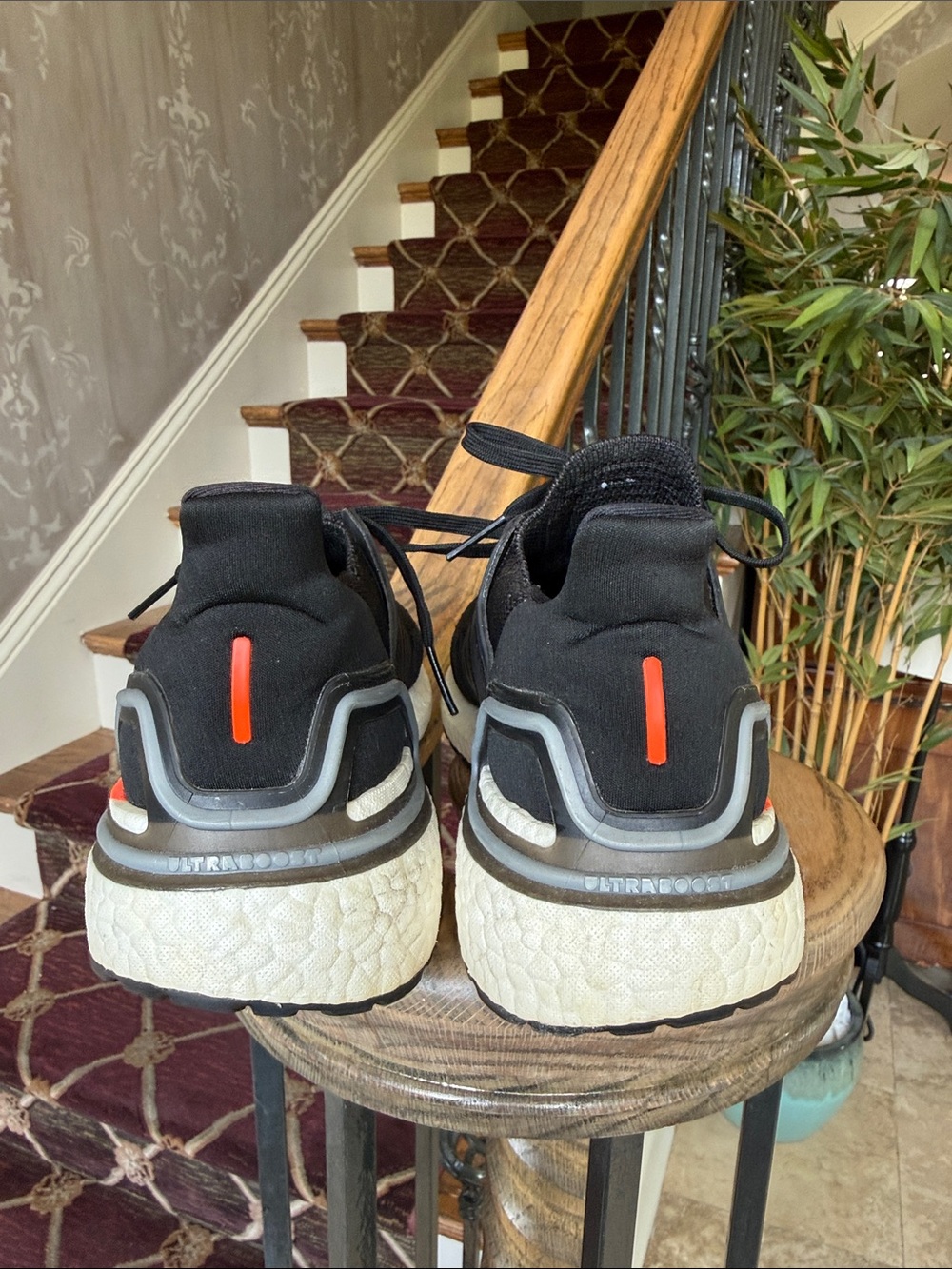 NASA x ADIDAS ultra boost 20 core Black running shoe good condition 8.5 - Picture 3 of 14
